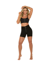 SHORT CON FAJON 055